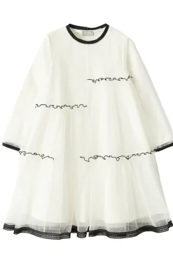 abito girocollo con tulle