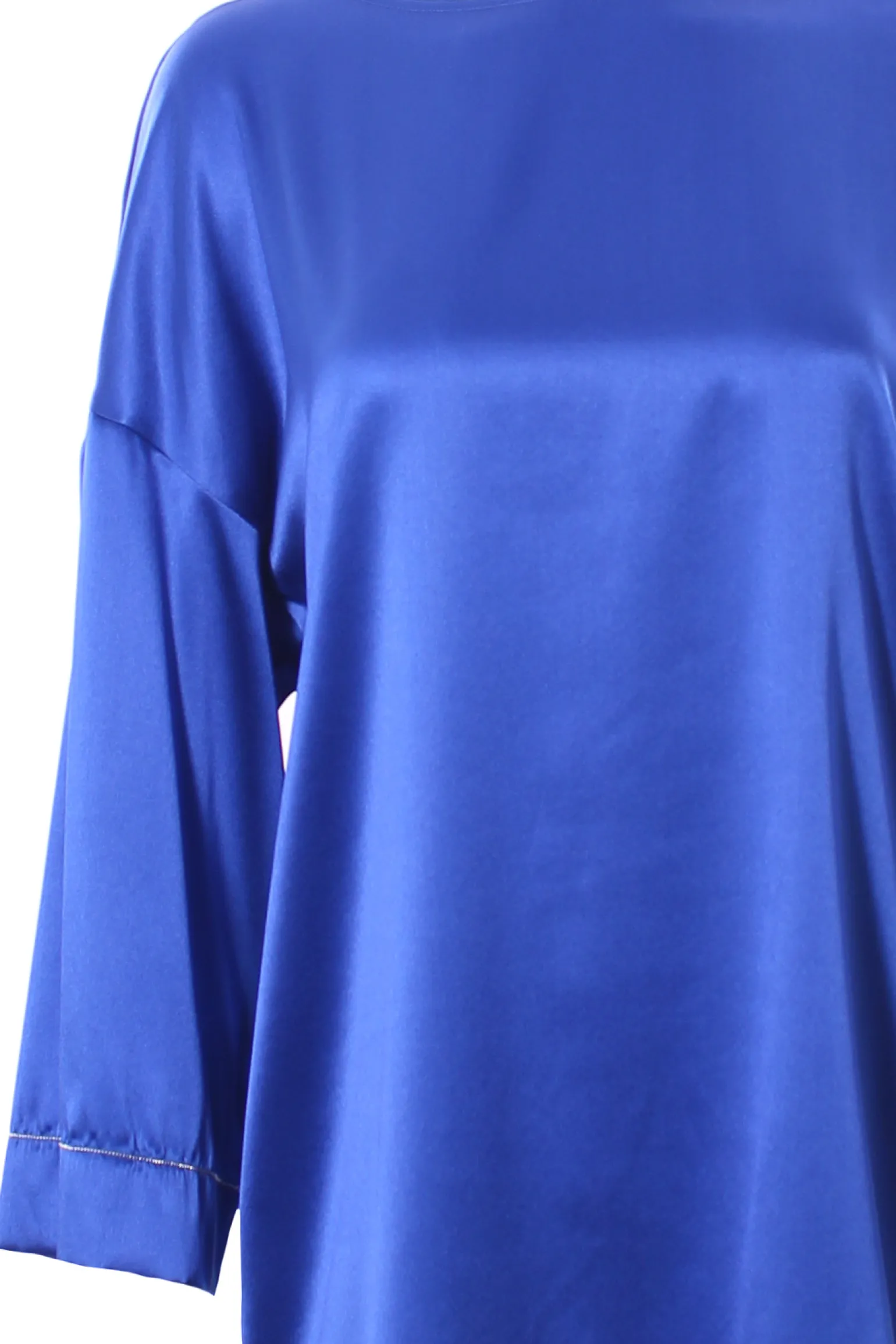 Blusa in seta con monile