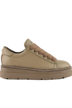Lace-up leather