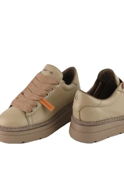 Lace-up leather