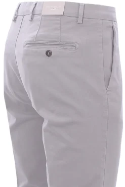 pantalone chino basic