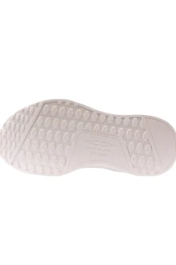 slip on in tela