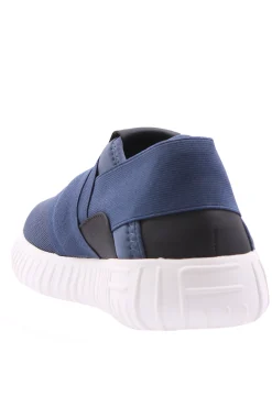 slip on in tela